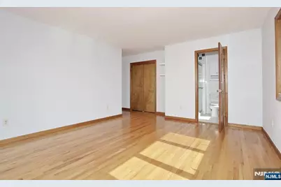 401 3rd A #A, Carlstadt, NJ 07072 - Photo 18
