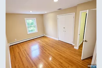 235 Elm Avenue 1 #1, Teaneck Township, NJ 07666 - Photo 8