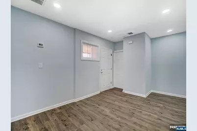 27 Honiss Street 2 #2, Belleville, NJ 07109 - Photo 12