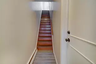27 Honiss Street 2, Belleville, NJ 07109 - Photo 2