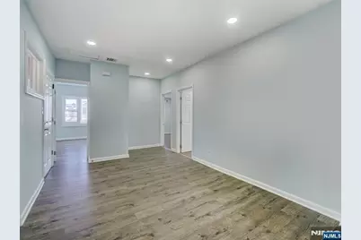 27 Honiss Street 2 #2, Belleville, NJ 07109 - Photo 10