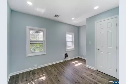 27 Honiss Street 2 #2, Belleville, NJ 07109 - Photo 8