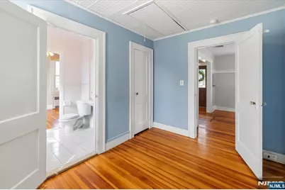 81 Locust Avenue, Emerson, NJ 07630 - Photo 14