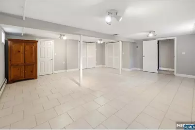 81 Locust Avenue, Emerson, NJ 07630 - Photo 24