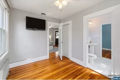 81 Locust Avenue, Emerson, NJ 07630 - Photo 18