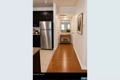 92 Willow Street 3 #3, Bloomfield, NJ 07003 - Photo 4