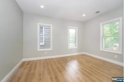 835 S 14th Street, Newark, NJ 07108 - Photo 18