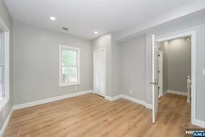 835 S 14th Street, Newark, NJ 07108 - Photo 10