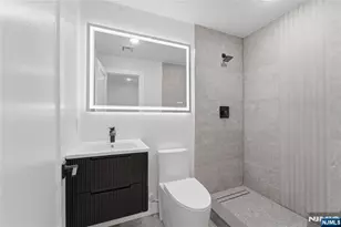77 Brookside Ave, Irvington, NJ 07111 - Photo 16