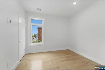 77 Brookside Avenue, Irvington, NJ 07111 - Photo 34