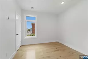 77 Brookside Ave, Irvington, NJ 07111 - Photo 34