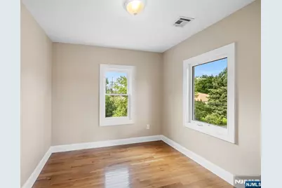 44 Zazzetti Street, Waldwick, NJ 07463 - Photo 34