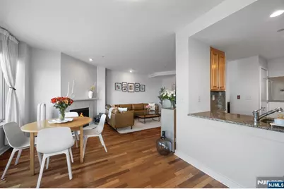 600 Harbor Boulevard 964 #964, Weehawken, NJ 07086 - Photo 10