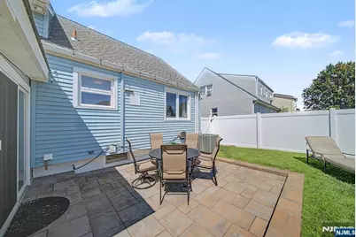 16 6th Street, Wood Ridge, NJ 07075 - Photo 42