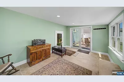 16 6th Street, Wood Ridge, NJ 07075 - Photo 38