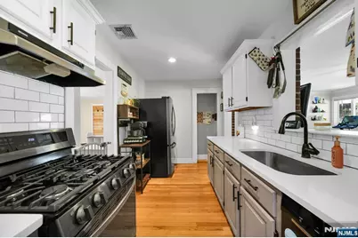 89 Grove Street, Oakland, NJ 07436 - Photo 10