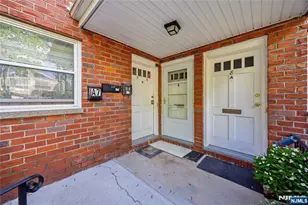 300 E Homestead Ave A5, Palisades Park, NJ 07650 - Photo 4