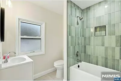 58 Wayne Avenue, East Orange, NJ 07018 - Photo 12