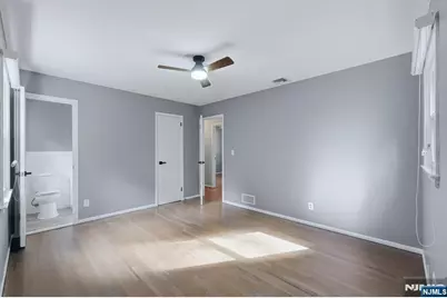 158 Morningside Road, Paramus, NJ 07652 - Photo 12