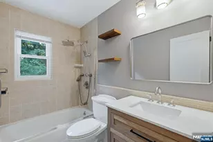 158 Morningside Rd, Paramus, NJ 07652 - Photo 8