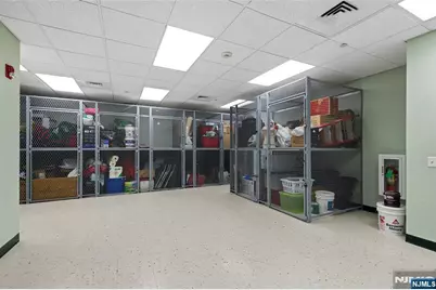 189 Forest Avenue 108 #108, Paramus, NJ 07652 - Photo 16
