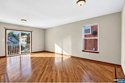 921 Jackson Avenue 921 #921, Elizabeth, NJ 07201 - Photo 4