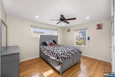 813 Morton Street, East Rutherford, NJ 07073 - Photo 10