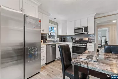 26 Genevieve Avenue 2 #2, Hawthorne, NJ 07506 - Photo 8