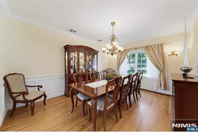 52 Robinhood Avenue, Closter, NJ 07624 - Photo 12
