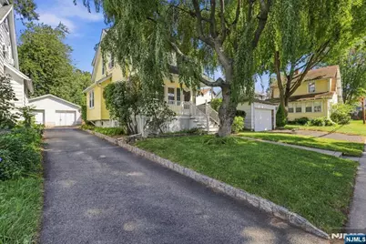 25 Edward Street, Bergenfield, NJ 07621 - Photo 4