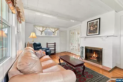 25 Edward Street, Bergenfield, NJ 07621 - Photo 8