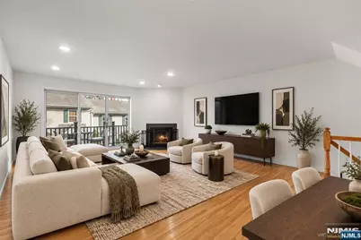 124 Panorama Drive, Edgewater, NJ 07020 - Photo 1