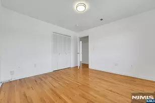 40 Chestnut St, Lodi, NJ 07644 - Photo 18