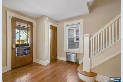 214 Paterson Avenue, Midland Park, NJ 07432 - Photo 6