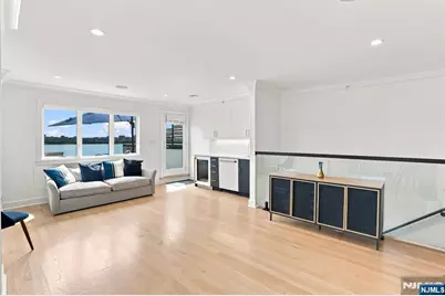 1439 River Road 1 #1, Edgewater, NJ 07020 - Photo 16