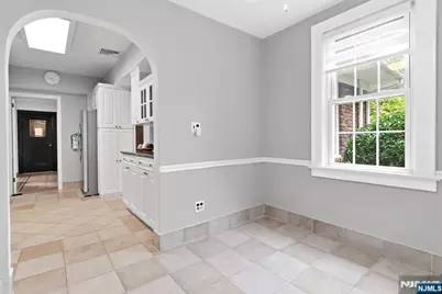 735 Summit Avenue, River Edge, NJ 07661 - Photo 16