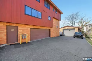 2413 Hammett Ave, Fort Lee, NJ 07024 - Photo 36
