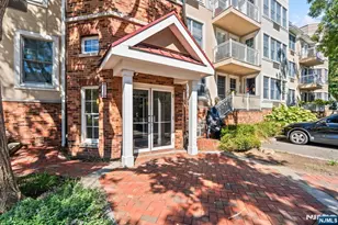 40 Constitution Way 5107, Jersey City, NJ 07305 - Photo 2
