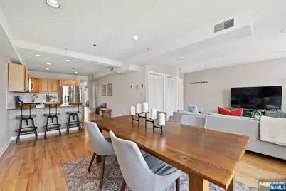 225 Clinton Street 4 #4, Hoboken, NJ 07030 - Photo 6