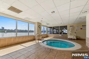 106 The Promenade, Edgewater, NJ 07020 - Photo 38