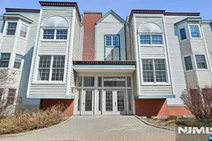 106 The Promenade, Edgewater, NJ 07020 - Photo 8
