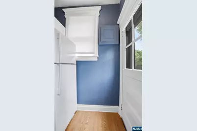 126 Wildwood Avenue, Montclair, NJ 07043 - Photo 18