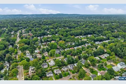 125 Midwood Road, Glen Rock, NJ 07452 - Photo 36