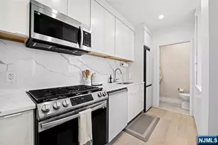 208 3rd St, Hoboken, NJ 07030 - Photo 8