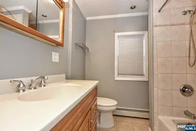 638 Asbury Street, New Milford, NJ 07646 - Photo 36