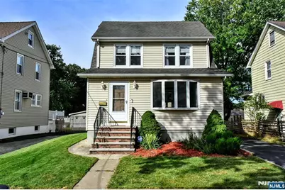 638 Asbury Street, New Milford, NJ 07646 - Photo 2