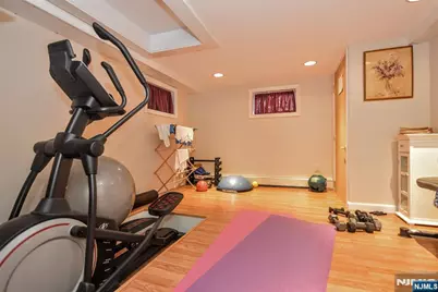 638 Asbury Street, New Milford, NJ 07646 - Photo 24