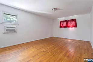 310 Main St, South Hackensack Township, NJ 07606 - Photo 28