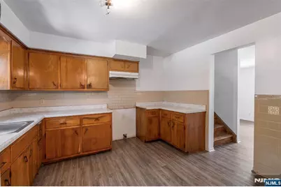 310 Main Street, South Hackensack Township, NJ 07606 - Photo 24