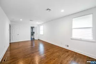 23 Hampshire Rd, Paramus, NJ 07652 - Photo 14